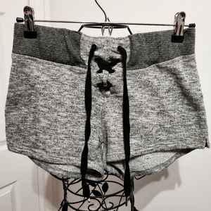 Mini‎ cotton short